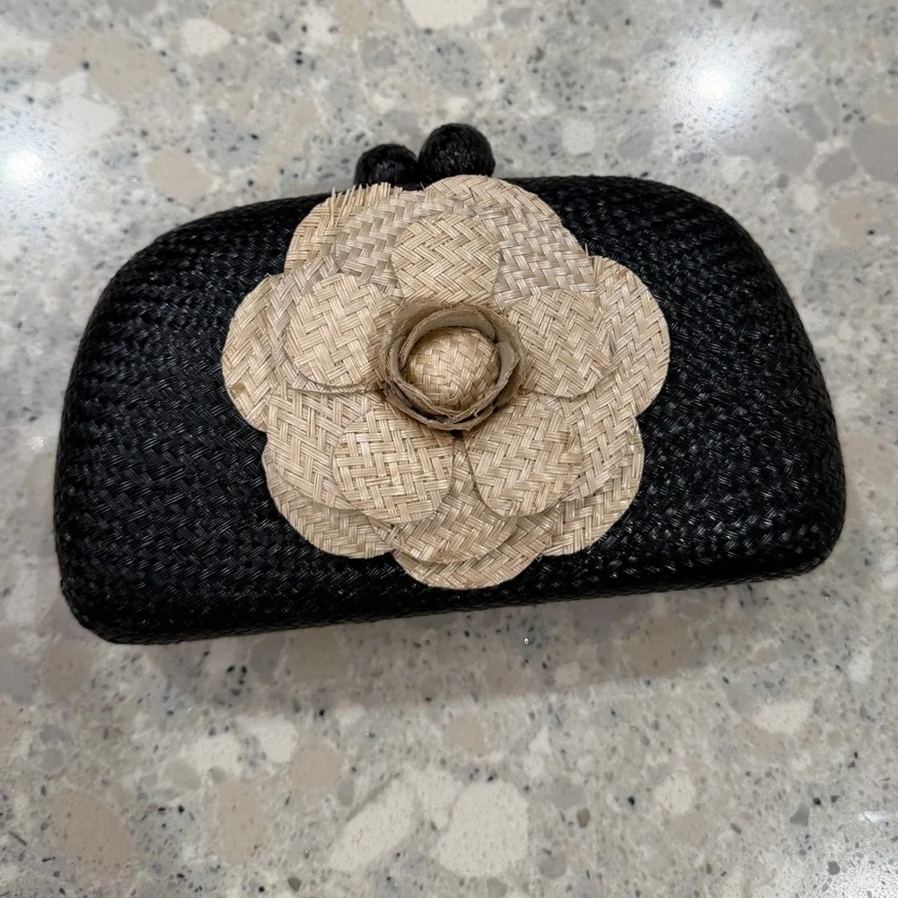 Serpui Mia Flower Bun Clutch - Black and Cream - Adorable!!! - Picture 2 of 10